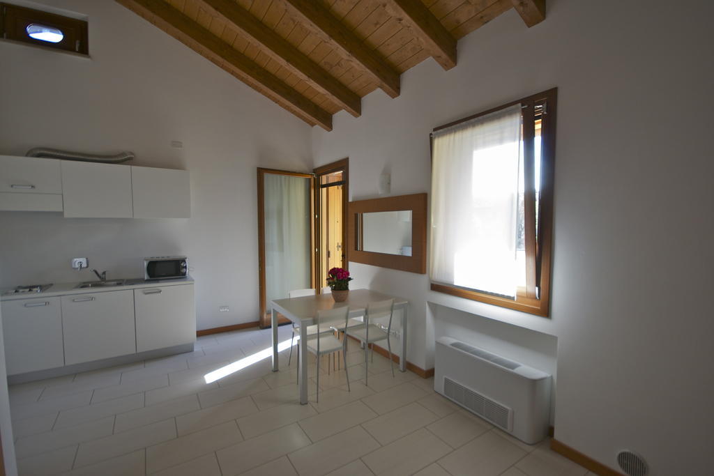 Suite Maria Residence Buttrio Habitación foto